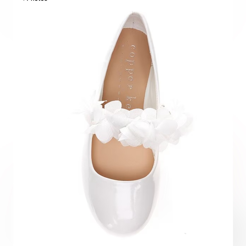 Copper Key Flower Velcro Girls Dress Shoe Size 11M Toddler Girl White Patent
